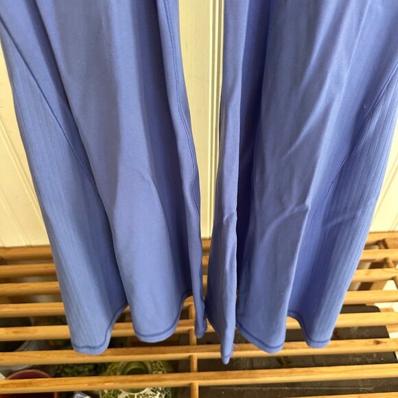 High-Waisted Flared Yoga Pants With Ribbed Waistband In Periwinkle Blue - Picture 5 of 9
